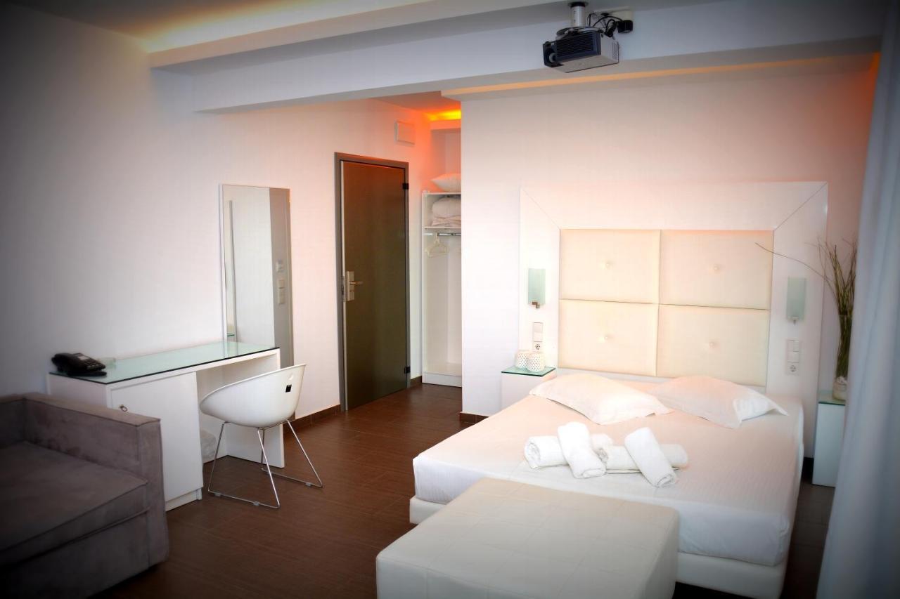 The Silk Hotel Paralía 外观 照片