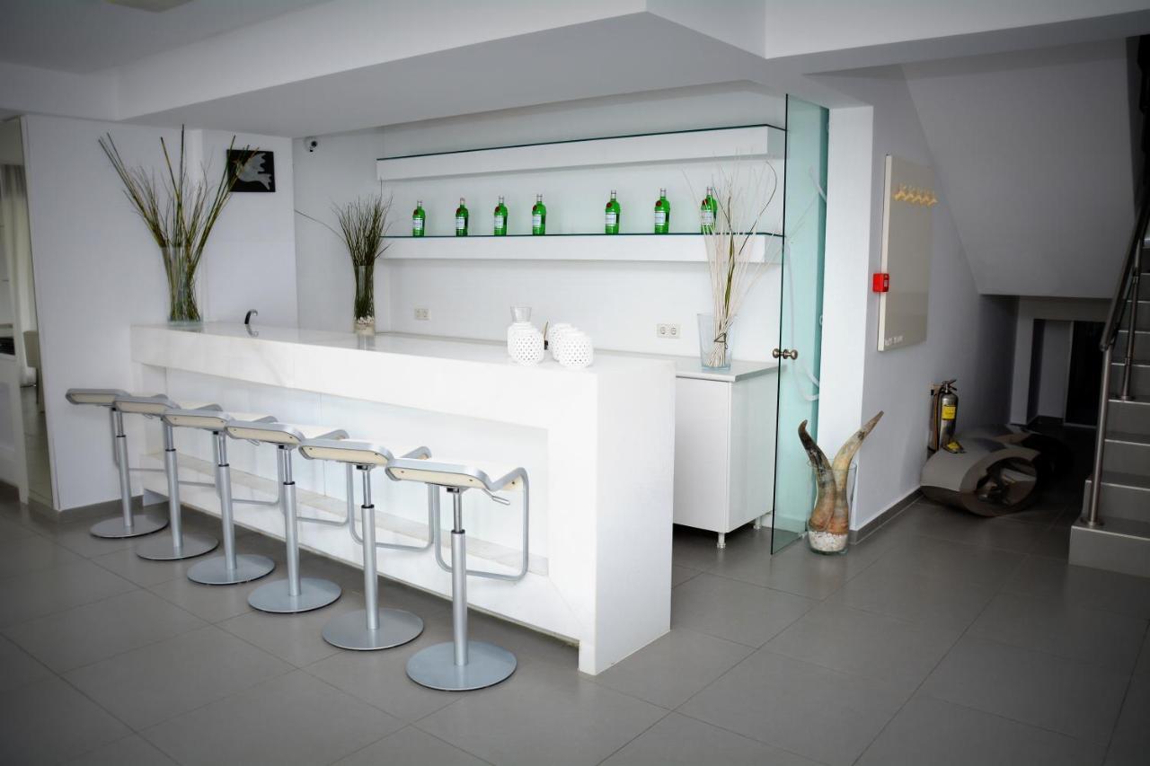 The Silk Hotel Paralía 外观 照片