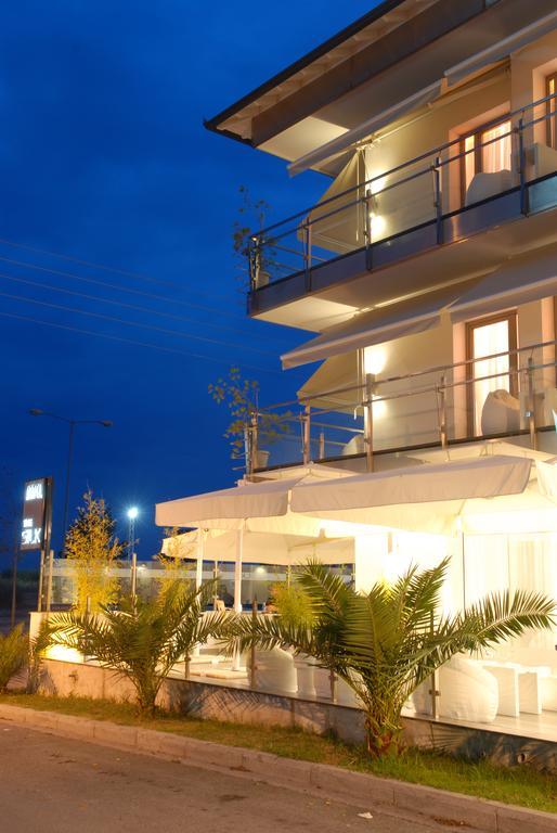The Silk Hotel Paralía 外观 照片
