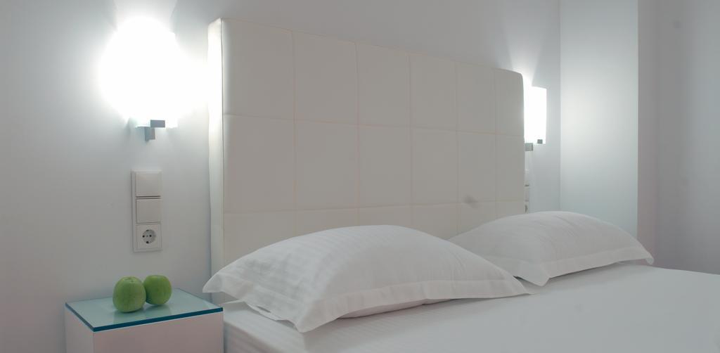 The Silk Hotel Paralía 外观 照片